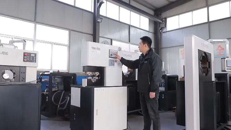 YONG-FENG Y80C Side Feed Hose Crimping Machine